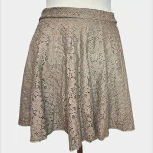 579 Vintage Lace Mini Skirt Zip Back A-line Floral Flowy Taupe Quality Medium